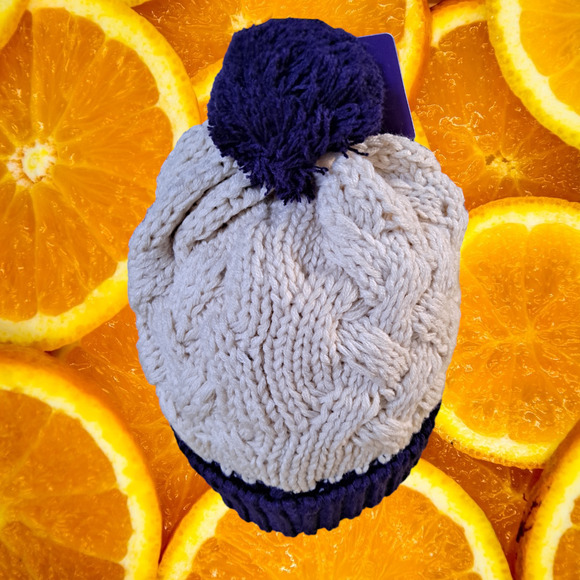 New Fan‎ Favorite Clemson Tigers Pom Pom Knit Hat - Picture 3 of 4